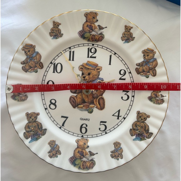 Clockwise Ceramics Teddy Bear wall clock - Picture 6 of 6